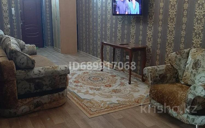 4-комнатная квартира, 90 м², 1/5 этаж помесячно, Мира 43 Павлодар - изображение 1