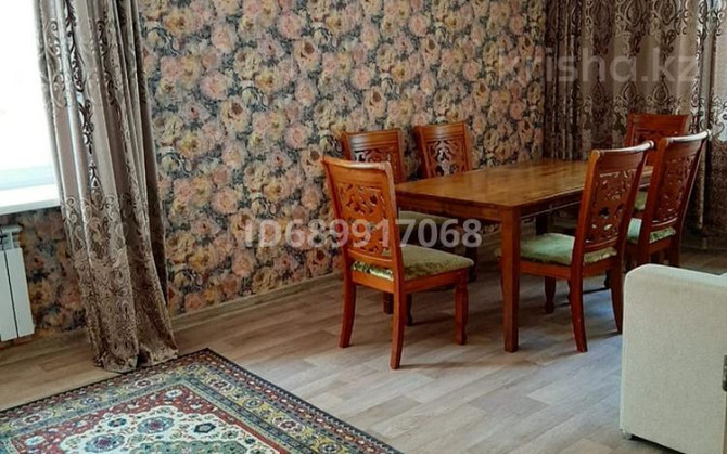 4-комнатная квартира, 90 м², 1/5 этаж помесячно, Мира 43 Павлодар - изображение 4