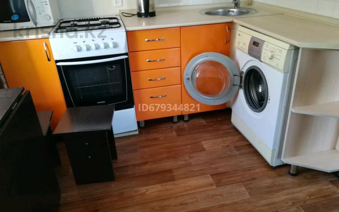 1-комнатная квартира, 40 м², 3/4 этаж помесячно, Республика 23 Temirtau - photo 8