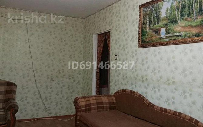 2-комнатная квартира, 50 м², 8/9 этаж помесячно, 6 микр 41 Темиртау - изображение 2