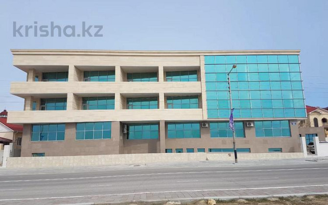 4-комнатная квартира, 200 м², 1/3 этаж помесячно, мкр "Самал", Самал 59/1 Aqtau - photo 1