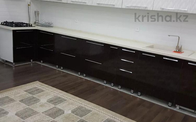4-комнатная квартира, 200 м², 1/3 этаж помесячно, мкр "Самал", Самал 59/1 Aqtau - photo 4