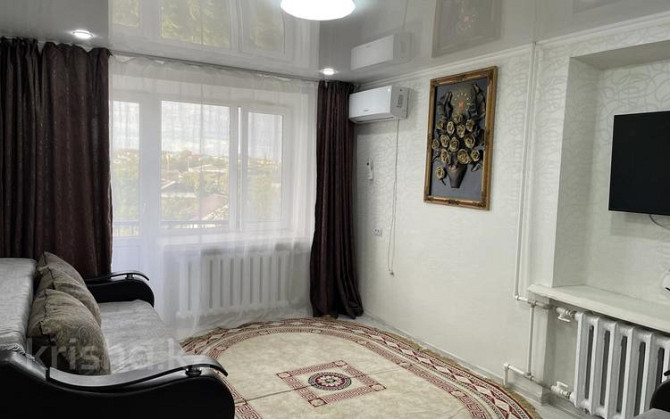 2-комнатная квартира, 50 м², 4/5 этаж помесячно, Ленина 78 Балхаш - изображение 1