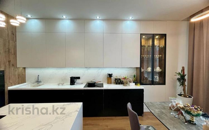 5-комнатная квартира, 174 м², 8/9 этаж помесячно, Кайым Мухамедханова Астана - изображение 8