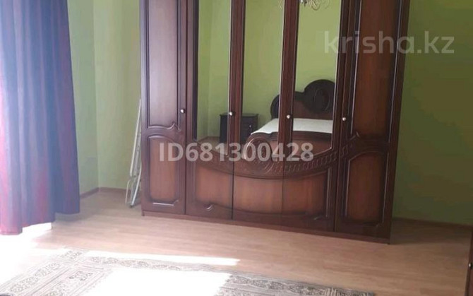 3-комнатная квартира, 110 м², 3/5 этаж помесячно, мкр. Алтын орда, Батыс 2 мкр 19В Aqtobe - photo 5