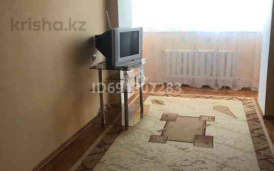 3-комнатная квартира, 65 м², 4/6 этаж помесячно, мкр 8, Братьев Жубановых 298 - улица Братьев Жубано Aqtobe