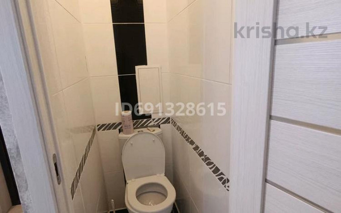 3-комнатная квартира, 63 м², 1/5 этаж помесячно, Шухова 6 Petropavlovsk - photo 8