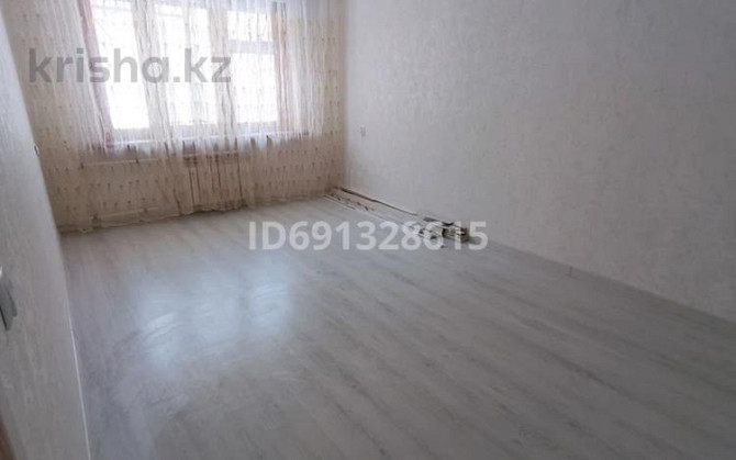 3-комнатная квартира, 63 м², 1/5 этаж помесячно, Шухова 6 Petropavlovsk - photo 5