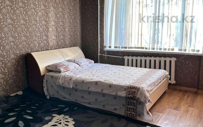 2-комнатная квартира, 65 м², 1/5 этаж помесячно, 68 квартал 4 Temirtau - photo 1