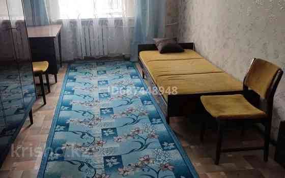 3-комнатная квартира, 58 м², 3/3 этаж помесячно, Старый город 43 Aqtobe