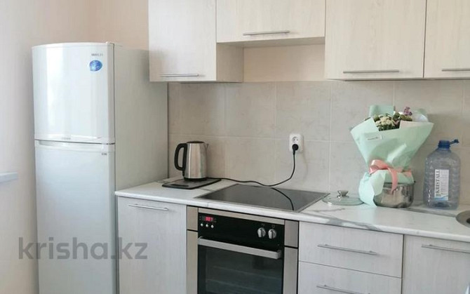 2-комнатная квартира, 67 м², 4/10 этаж помесячно, 9 микрорайон 79 Темиртау - изображение 7