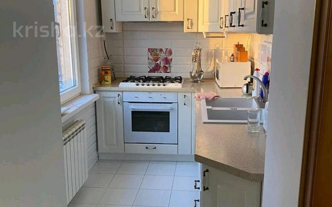 4-комнатная квартира, 145 м², 3/4 этаж помесячно, Сатпаева 15а Атырау - изображение 8