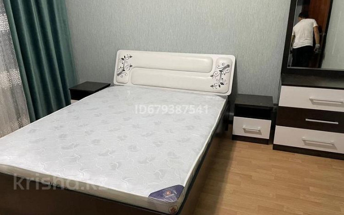 3-комнатная квартира, 87.6 м², 3/7 этаж помесячно, 11-я улица 18/2 Туркестан - изображение 1