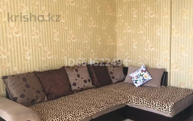 3-комнатная квартира, 62.1 м², 5/5 этаж помесячно, Есенова 19а Кызылорда - изображение 1