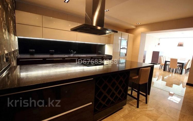 6-комнатная квартира, 235 м², 1/5 этаж помесячно, мкр Баганашыл, Санаторная Алматы - изображение 1