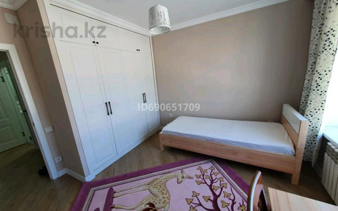 3-комнатная квартира, 75 м², 3/6 этаж помесячно, Райымбек батыра 169 - 6 км  - изображение 6