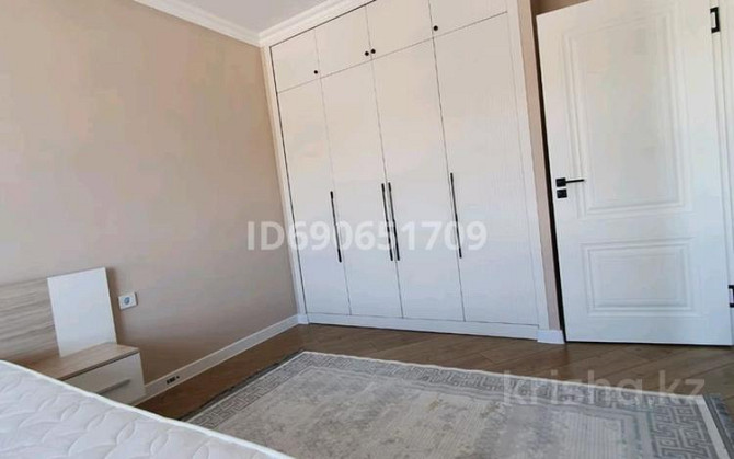3-комнатная квартира, 75 м², 3/6 этаж помесячно, Райымбек батыра 169 - 6 км  - изображение 4