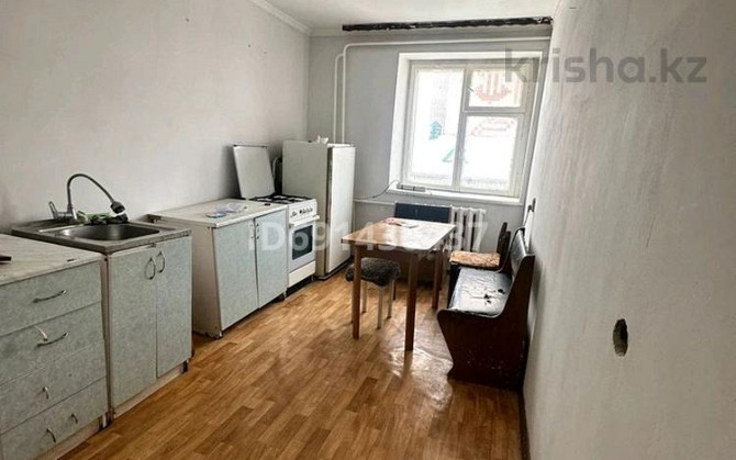4-комнатная квартира, 100 м², 5/5 этаж помесячно, мкр 8 281 - Алтай Актобе - изображение 7