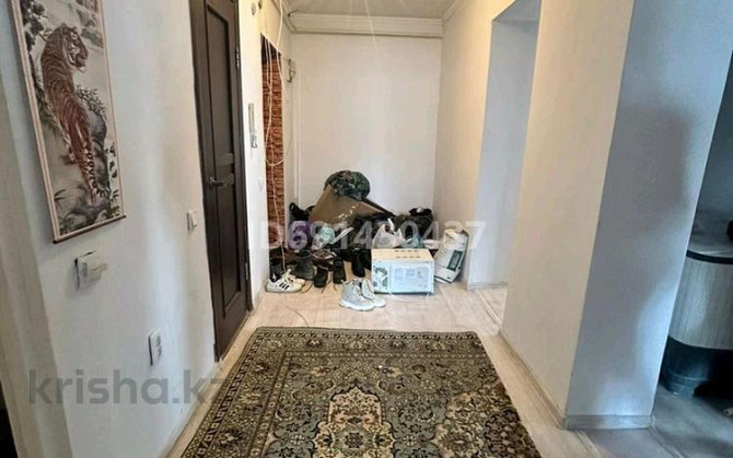 4-комнатная квартира, 100 м², 5/5 этаж помесячно, мкр 8 281 - Алтай Актобе - изображение 4