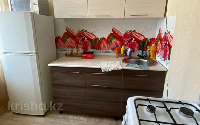 2-комнатная квартира, 53 м², 1/5 этаж помесячно, Чернышеского 114 Temirtau - photo 5
