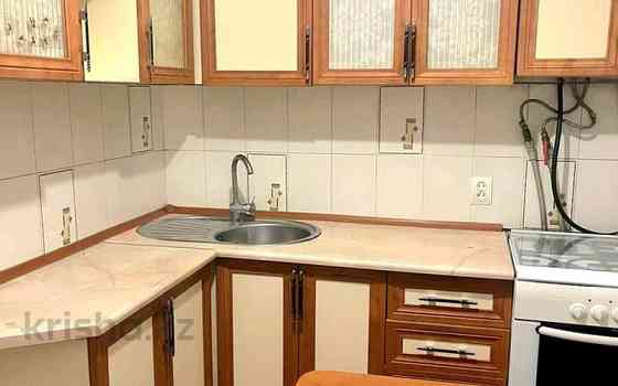 1-комнатная квартира, 40 м², 1/3 этаж помесячно, Акан серы 16 - Молдагалиева Алматы