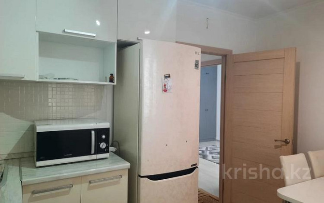 1-комнатная квартира, 40 м², 11/24 этаж помесячно, Абикена Бектурова 4в - Проспект Туран Астана - изображение 6