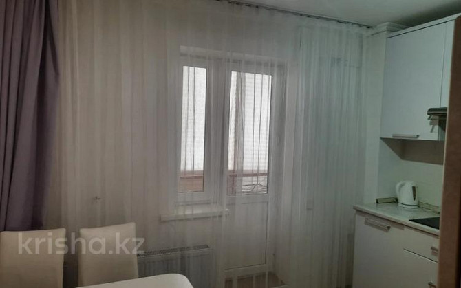 1-комнатная квартира, 40 м², 11/24 этаж помесячно, Абикена Бектурова 4в - Проспект Туран Астана - изображение 4