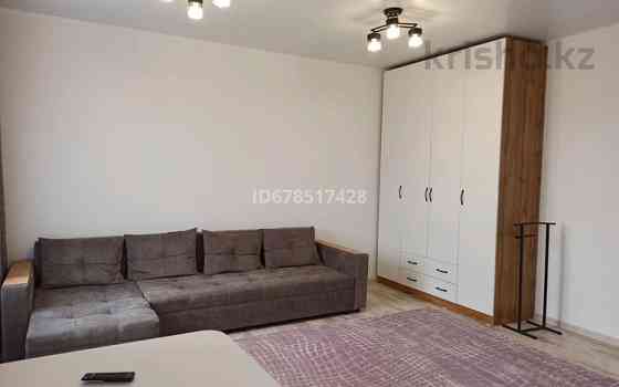 1-комнатная квартира, 32 м², 1/3 этаж помесячно, мкр Акжар, Аккол Almaty