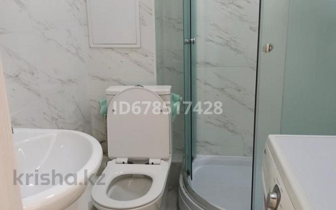 1-комнатная квартира, 32 м², 1/3 этаж помесячно, мкр Акжар, Аккол Almaty - photo 5