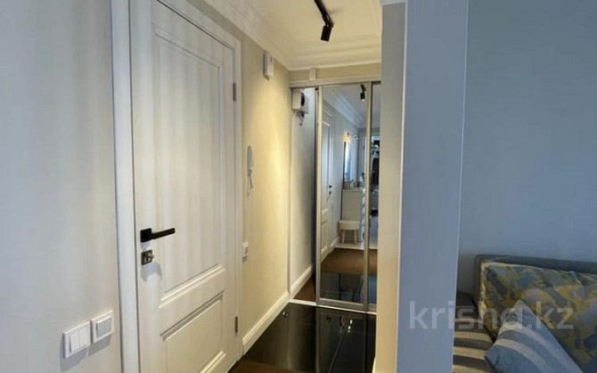3-комнатная квартира, 55 м², 8/9 этаж помесячно, Бурова 6 - Маг. Волна Усть-Каменогорск - изображение 7