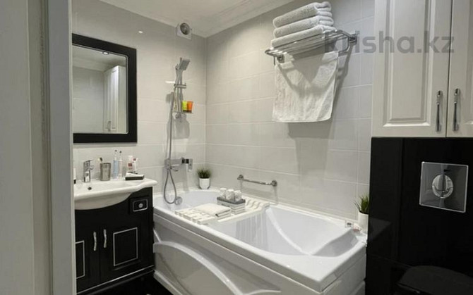 3-комнатная квартира, 55 м², 8/9 этаж помесячно, Бурова 6 - Маг. Волна Усть-Каменогорск - изображение 8