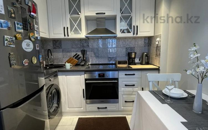 3-комнатная квартира, 55 м², 8/9 этаж помесячно, Бурова 6 - Маг. Волна Усть-Каменогорск - изображение 4