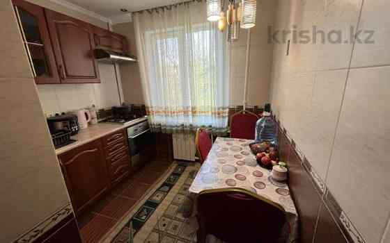 3-комнатная квартира, 67 м², 3/5 этаж помесячно, мкр Казахфильм, Исиналиева Алматы