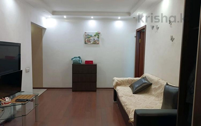 2-комнатная квартира, 45 м², 3/4 этаж помесячно, Ауэзова - Шевченко Алматы - изображение 1