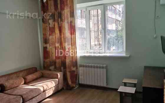 2-комнатная квартира, 45 м², 2/5 этаж помесячно, Толе би 12 - Ул.Достык, уг.Толе би Алматы