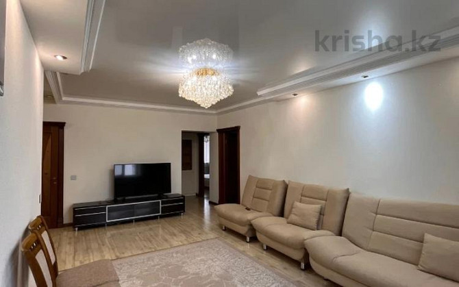 3-комнатная квартира, 100 м², 6 этаж помесячно, проспект Бауыржана Момышулы 2/10 Астана - изображение 1