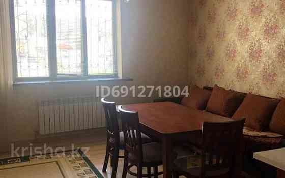 3-комнатная квартира, 114 м², 1/15 этаж помесячно, Толе би 273/6 Алматы