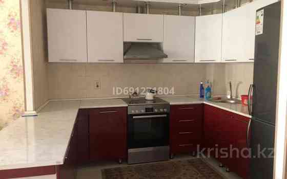 3-комнатная квартира, 114 м², 1/15 этаж помесячно, Толе би 273/6 Алматы