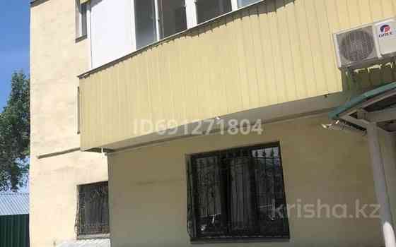 3-комнатная квартира, 114 м², 1/15 этаж помесячно, Толе би 273/6 Алматы