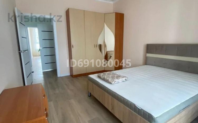 2-комнатная квартира, 45 м², 9/12 этаж помесячно, Шамши Калдаякова 17 - Сарыкол Astana - photo 1