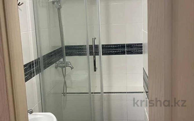 4-комнатная квартира, 160 м², 21/22 этаж помесячно, Бауржан Момышулы 2б - Тауельсиздик Астана - изображение 4