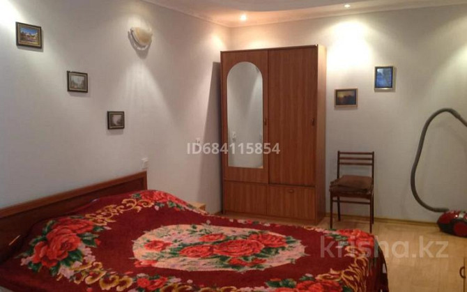 2-комнатная квартира, 50 м², 4/5 этаж помесячно, М.Оспанова - улица Абулхаир-хана Актобе - изображение 4