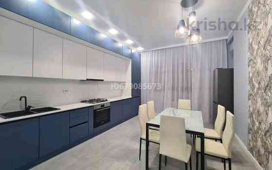 3-комнатная квартира, 110 м², 1/8 этаж помесячно, мкр Нурсая, Абулхаир Хана 41 Атырау