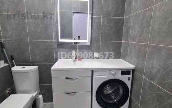 3-комнатная квартира, 110 м², 1/8 этаж помесячно, мкр Нурсая, Абулхаир Хана 41 Атырау