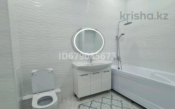 3-комнатная квартира, 110 м², 1/8 этаж помесячно, мкр Нурсая, Абулхаир Хана 41 Атырау - изображение 6