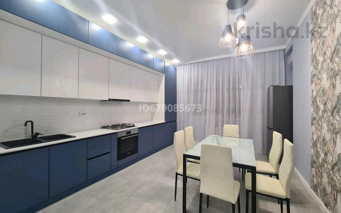 3-комнатная квартира, 110 м², 1/8 этаж помесячно, мкр Нурсая, Абулхаир Хана 41 Атырау - изображение 4