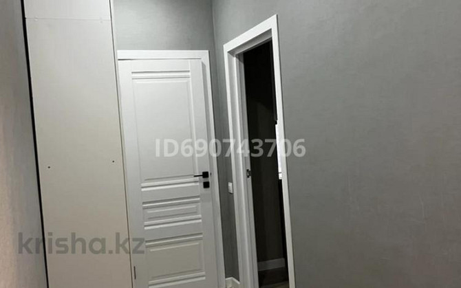 1-комнатная квартира, 40 м², 10/16 этаж помесячно, Улы Дала 71 Астана - изображение 3