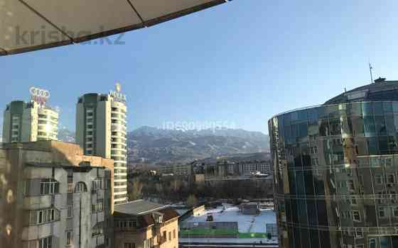 4-комнатная квартира, 233 м², 9/12 этаж помесячно, мкр Самал-2 58 Almaty