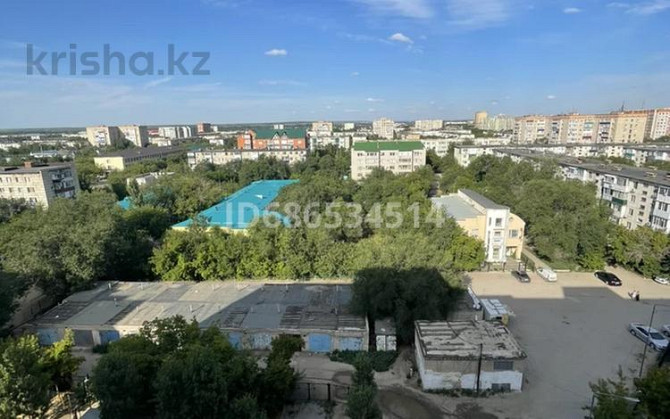 3-комнатная квартира, 67 м², 9/10 этаж помесячно, мкр 5 - Абулхаир хана - Алия Молдагуловой самый це Актобе - изображение 8