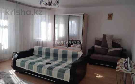 1-комнатная квартира, 52.9 м², 6/9 этаж помесячно, Жаяу Мусы 7а Pavlodar